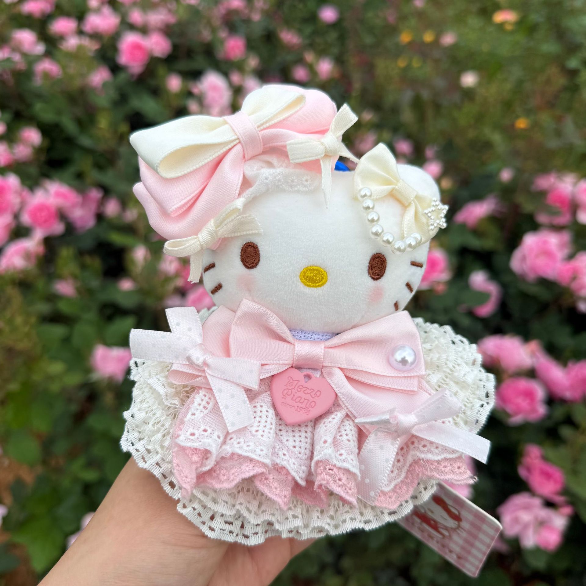 Sanrio Hello Kitty Pink Lolita - Car Accessories In Japan review and price